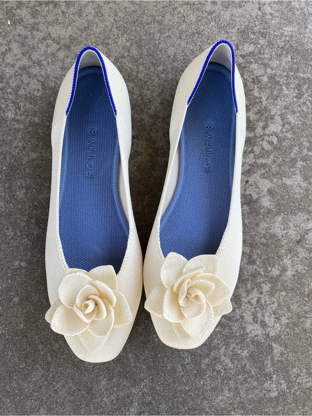 Rothy's Cream Floral Ballet Flats with Blue Insole Trim sz 10